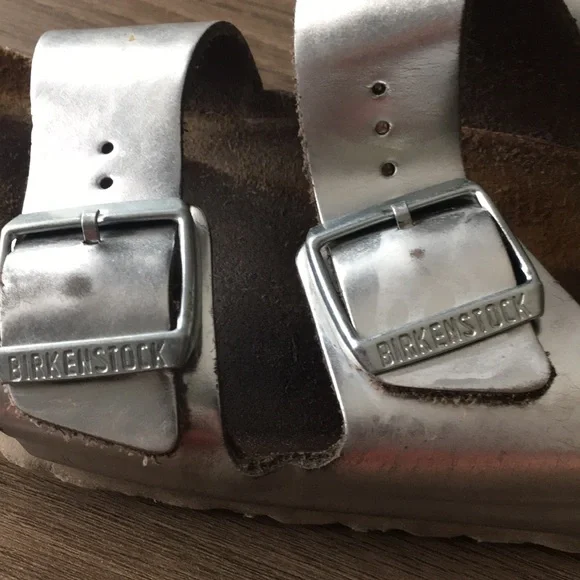 🔥🔥🔥Birkenstock Arizona women’s size 7🔥🔥🔥 - Picture 6 of 6